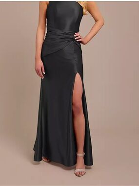 Sculpting Satin One-Shoulder Knot Dress